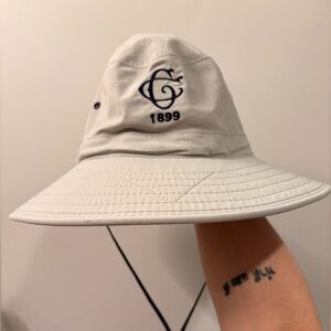 1899 The Country Club Wide Brim Sun Hat Golf Logo “CG 1899"–Unisex NWT Golfcore